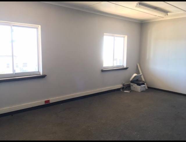 540M² WAREHOUSE RENTED IN CAPRICORN